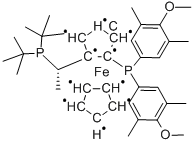(2S)-1-[(1S)-1-[双(1,1-二甲基乙基)膦]乙基]-2-[双(4-甲氧基-3,5-二甲苯基)膦]二茂铁(符合 CAS 标准) (849924-40-9)